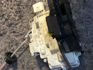 bontott AUDI A3 Jobb első Ajtózár