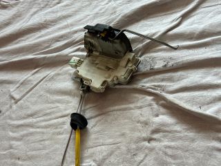 bontott AUDI A3 Jobb első Ajtózár