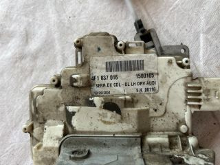 bontott AUDI A3 Jobb első Ajtózár