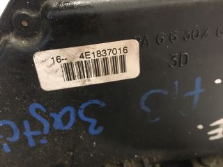 bontott AUDI A3 Jobb első Ajtózár