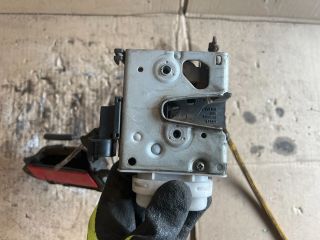 bontott AUDI A3 Jobb első Ajtózár