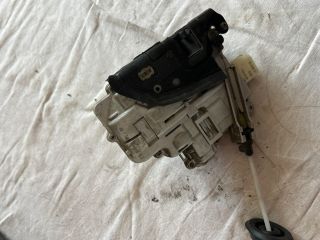 bontott AUDI A3 Jobb első Ajtózár