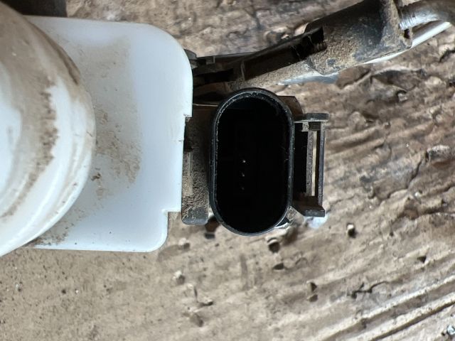 bontott AUDI A3 Jobb első Ajtózár