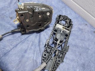 bontott AUDI A3 Jobb első Ajtózár