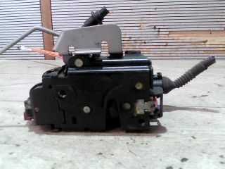 bontott AUDI A3 Jobb első Ajtózár