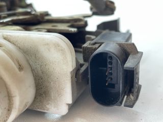 bontott AUDI A3 Jobb első Ajtózár