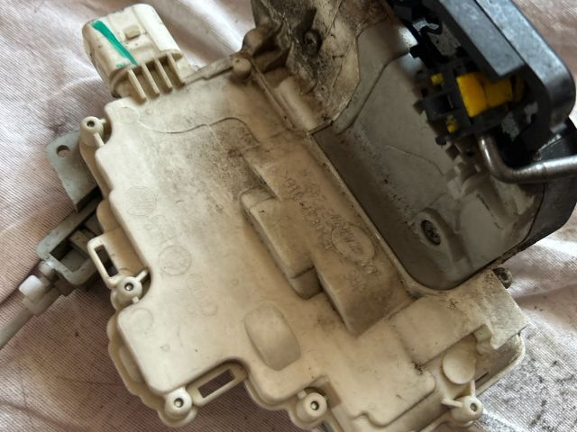 bontott AUDI A3 Jobb első Ajtózár