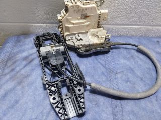 bontott AUDI A3 Jobb első Ajtózár