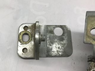 bontott AUDI A3 Jobb első Alsó Zsanér