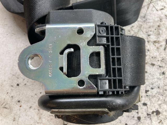 bontott AUDI A3 Jobb első Biztonsági Öv