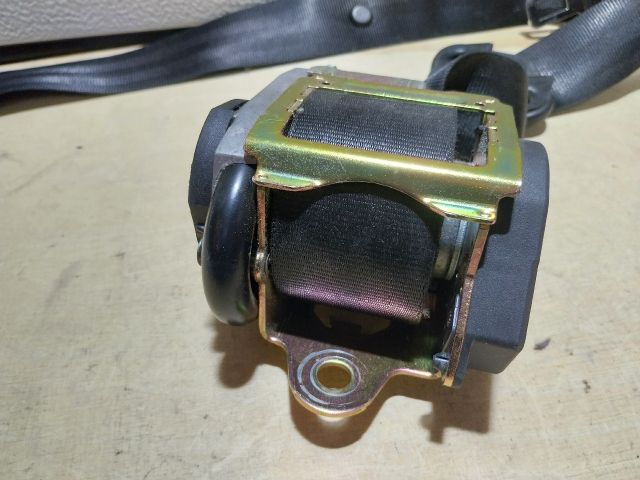 bontott AUDI A3 Jobb első Biztonsági Öv