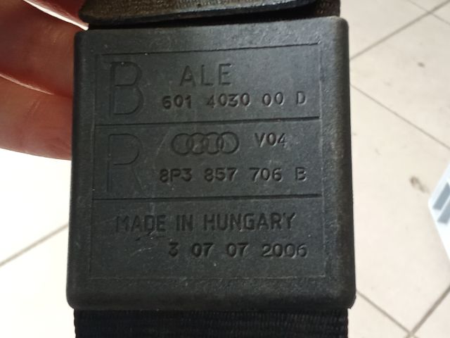 bontott AUDI A3 Jobb első Biztonsági Öv