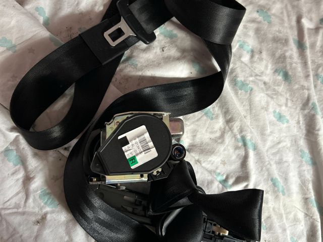 bontott AUDI A3 Jobb első Biztonsági Öv