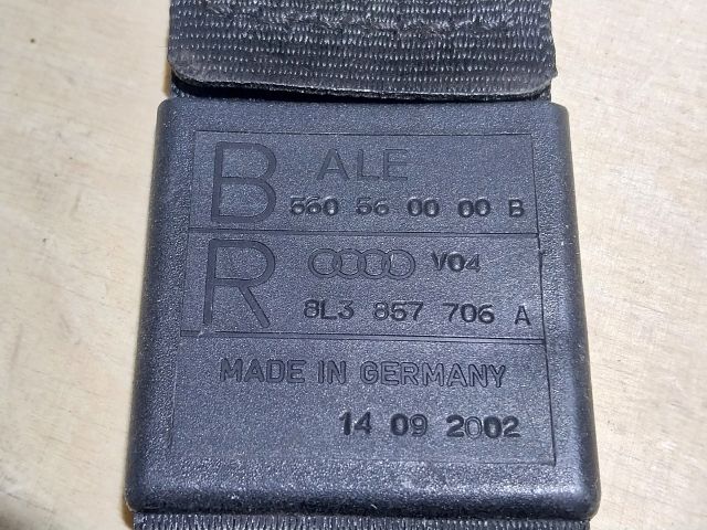 bontott AUDI A3 Jobb első Biztonsági Öv