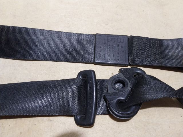 bontott AUDI A3 Jobb első Biztonsági Öv