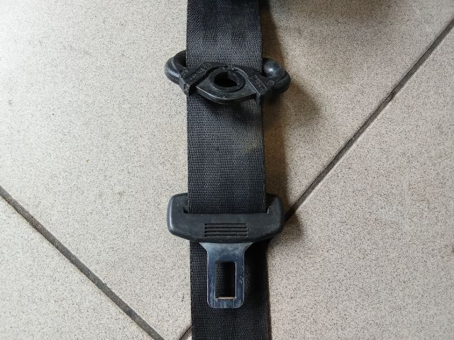 bontott AUDI A3 Jobb első Biztonsági Öv