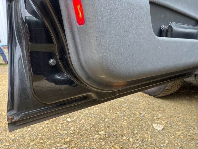 bontott AUDI A3 Jobb első Dobbetét (Kerékjárati, Műanyag)