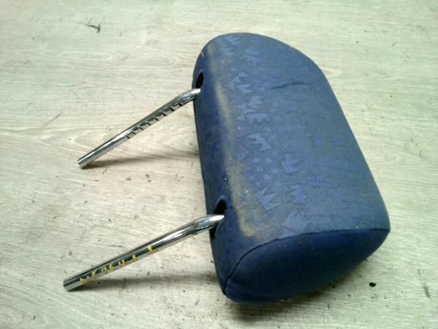 bontott AUDI A3 Jobb első Fejtámla