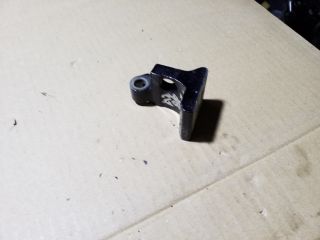 bontott AUDI A3 Jobb első Felső Zsanér