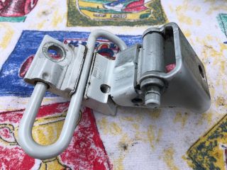 bontott AUDI A3 Jobb első Felső Zsanér