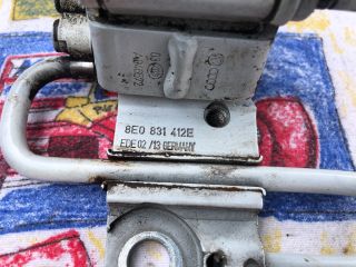 bontott AUDI A3 Jobb első Felső Zsanér