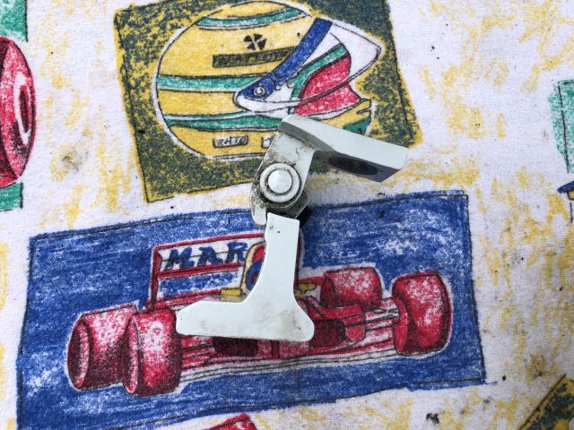 bontott AUDI A3 Jobb első Felső Zsanér