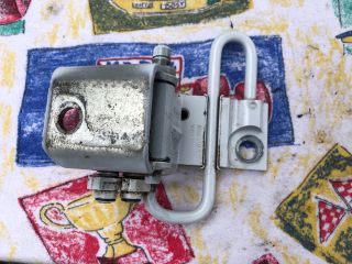 bontott AUDI A3 Jobb első Felső Zsanér