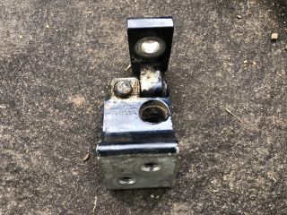 bontott AUDI A3 Jobb első Felső Zsanér