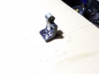 bontott AUDI A3 Jobb első Felső Zsanér