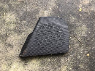 bontott AUDI A3 Jobb első Hangszóró Burkolat