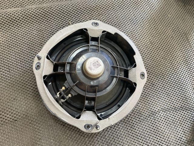 bontott AUDI A3 Jobb első Hangszóró