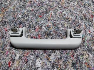 bontott AUDI A3 Jobb első Kapaszkodó (Felső)