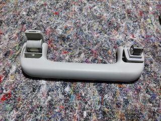 bontott AUDI A3 Jobb első Kapaszkodó (Felső)