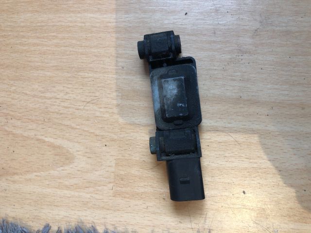 bontott AUDI A3 Jobb első Oldal Ütközés Érzékelő