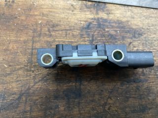 bontott AUDI A3 Jobb első Oldal Ütközés Érzékelő