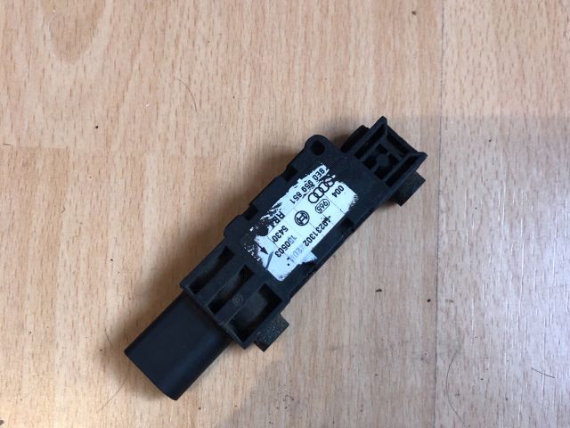 bontott AUDI A3 Jobb első Oldal Ütközés Érzékelő