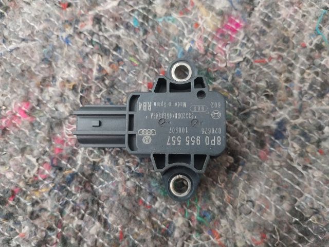 bontott AUDI A3 Jobb első Oldal Ütközés Érzékelő