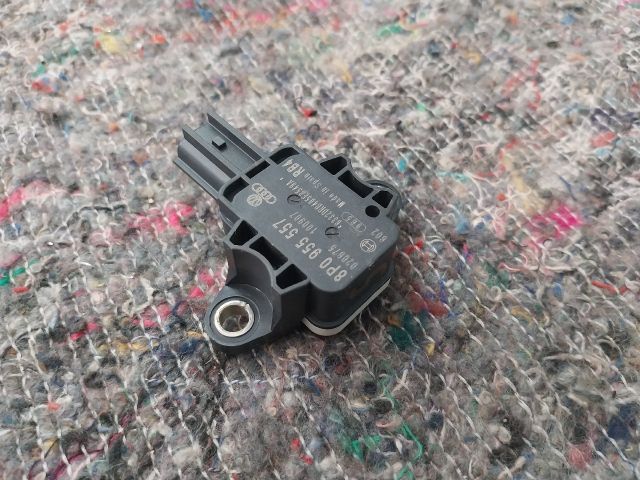 bontott AUDI A3 Jobb első Oldal Ütközés Érzékelő