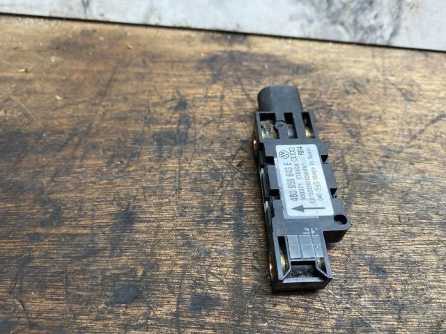 bontott AUDI A3 Jobb első Oldal Ütközés Érzékelő