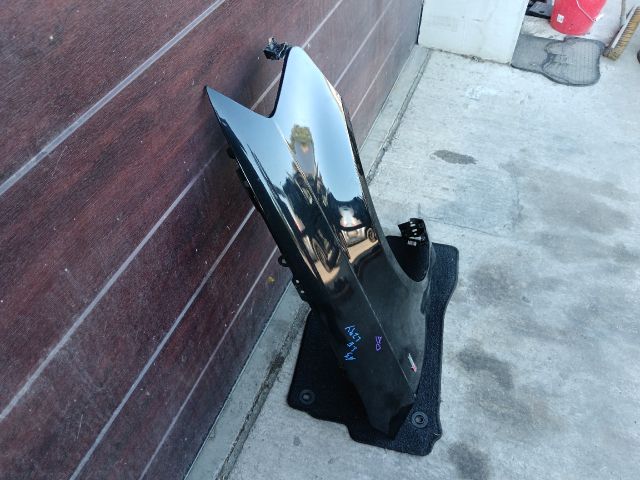 bontott AUDI A3 Jobb első Sárvédő