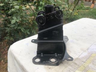 bontott AUDI A3 Jobb első Ütközéscsillapító