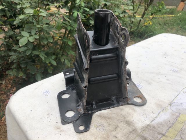 bontott AUDI A3 Jobb első Ütközéscsillapító