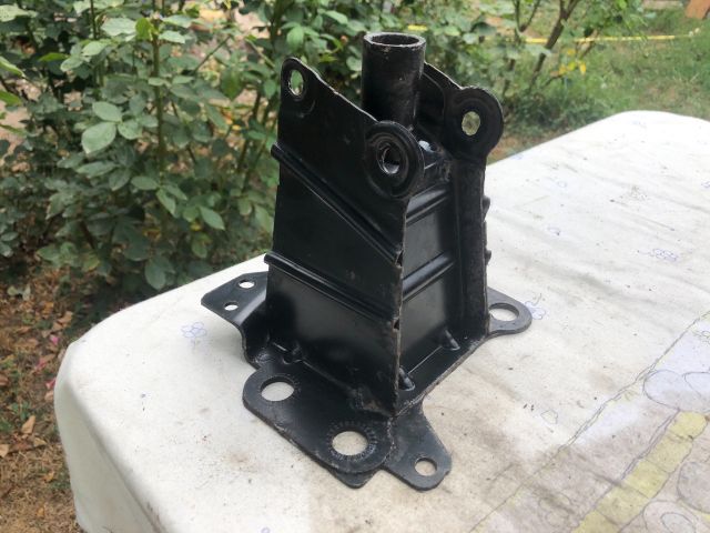 bontott AUDI A3 Jobb első Ütközéscsillapító