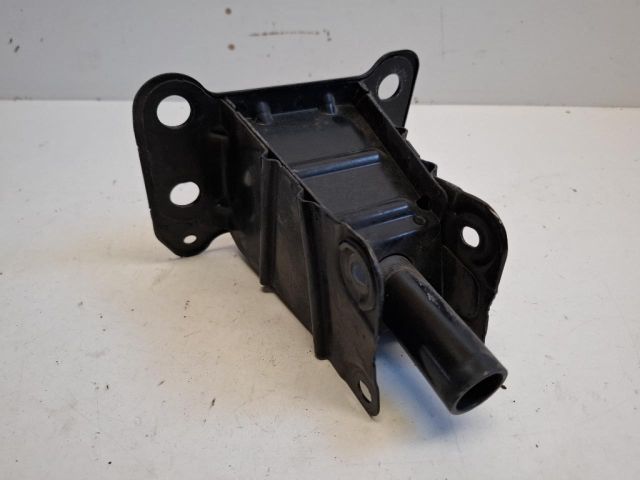 bontott AUDI A3 Jobb első Ütközéscsillapító