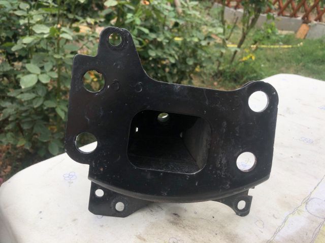 bontott AUDI A3 Jobb első Ütközéscsillapító