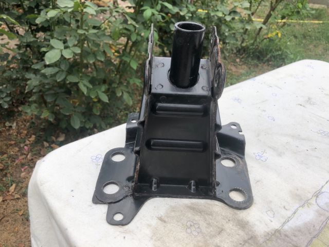 bontott AUDI A3 Jobb első Ütközéscsillapító