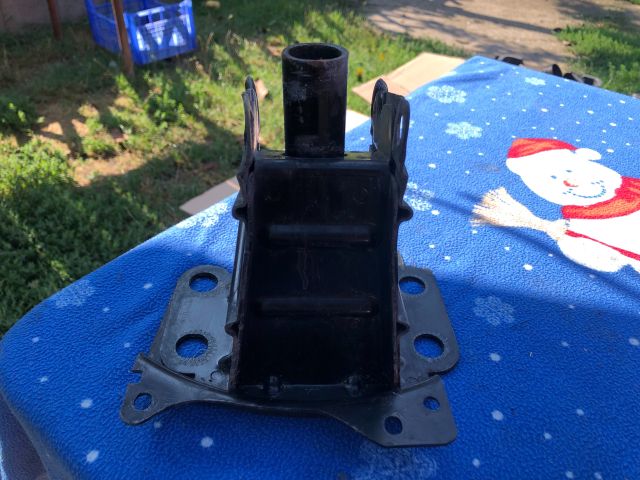 bontott AUDI A3 Jobb első Ütközéscsillapító