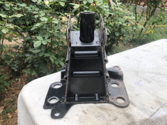 bontott AUDI A3 Jobb első Ütközéscsillapító