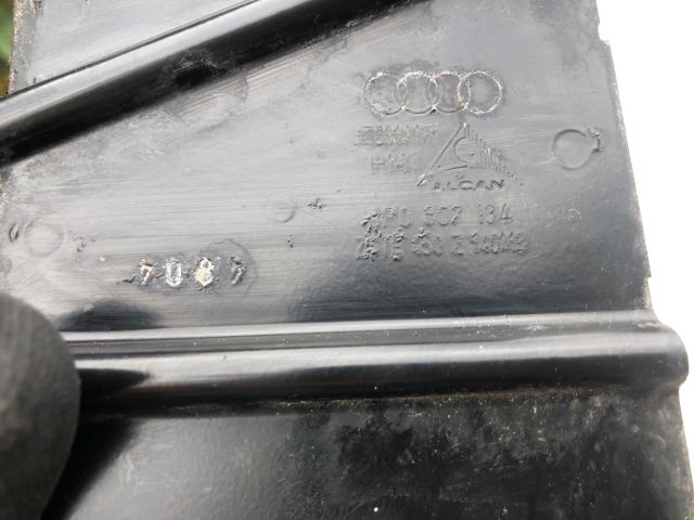 bontott AUDI A3 Jobb első Ütközéscsillapító