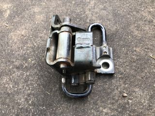 bontott AUDI A3 Jobb első Zsanér